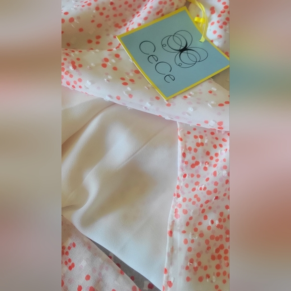 CeCe Elastic Neck Flutter Sleeve Blouse - Picture 6 of 8